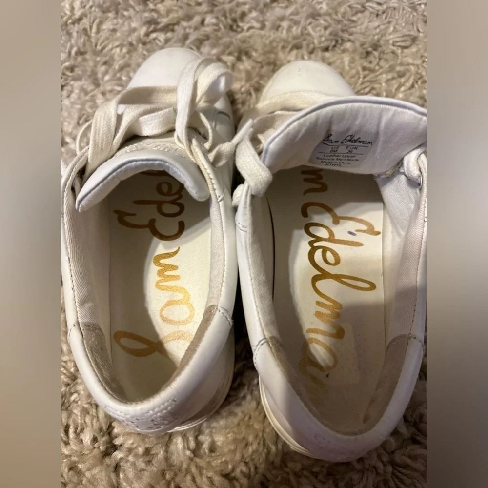 Sam Edelman Size 6 white sneakers